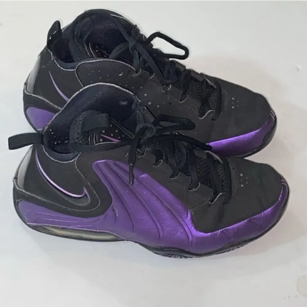 Nike Air Max Wavy GS Basketball Kids Sneakers in Black and Purple Sz5.5Y Unisex